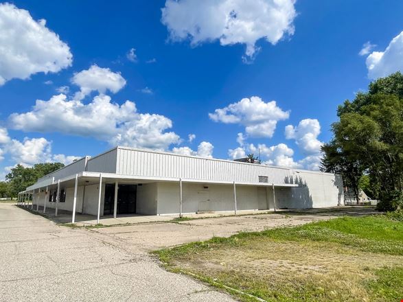 Preview of Retail space for Rent at 5125 Fenton Road