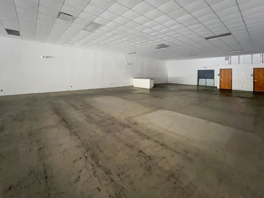 4628 University Blvd E, Suite E