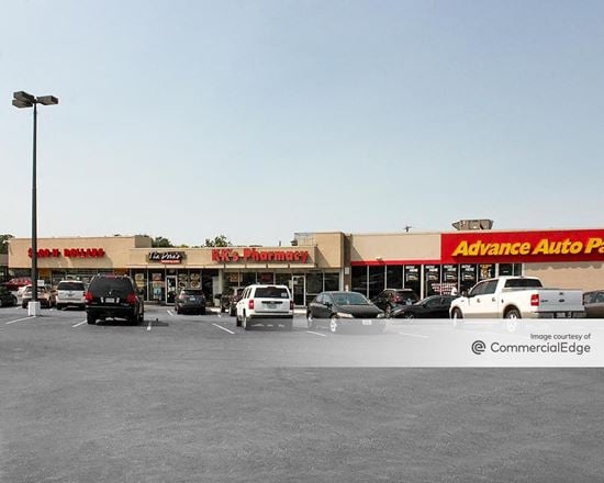 Preview of Retail space for Rent at 2637 South Hampton Road