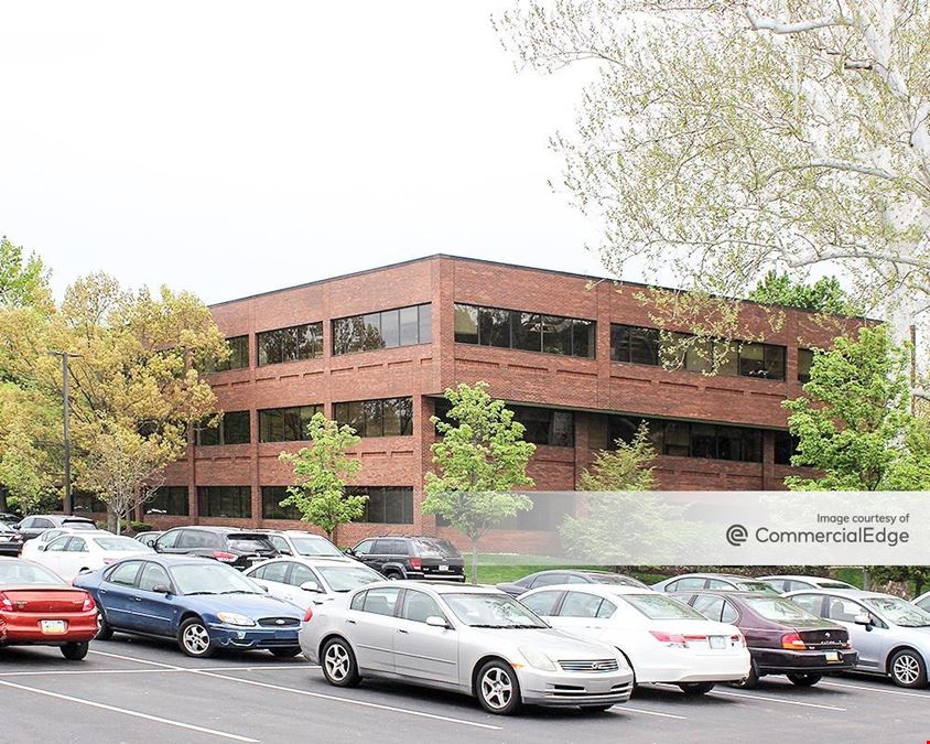 Glenhardie Corporate Center - 1275 & 1285 Drummers Lane