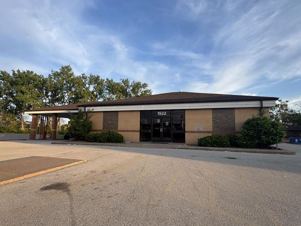 Preview of Office space for Sale at 1522 46th Ave