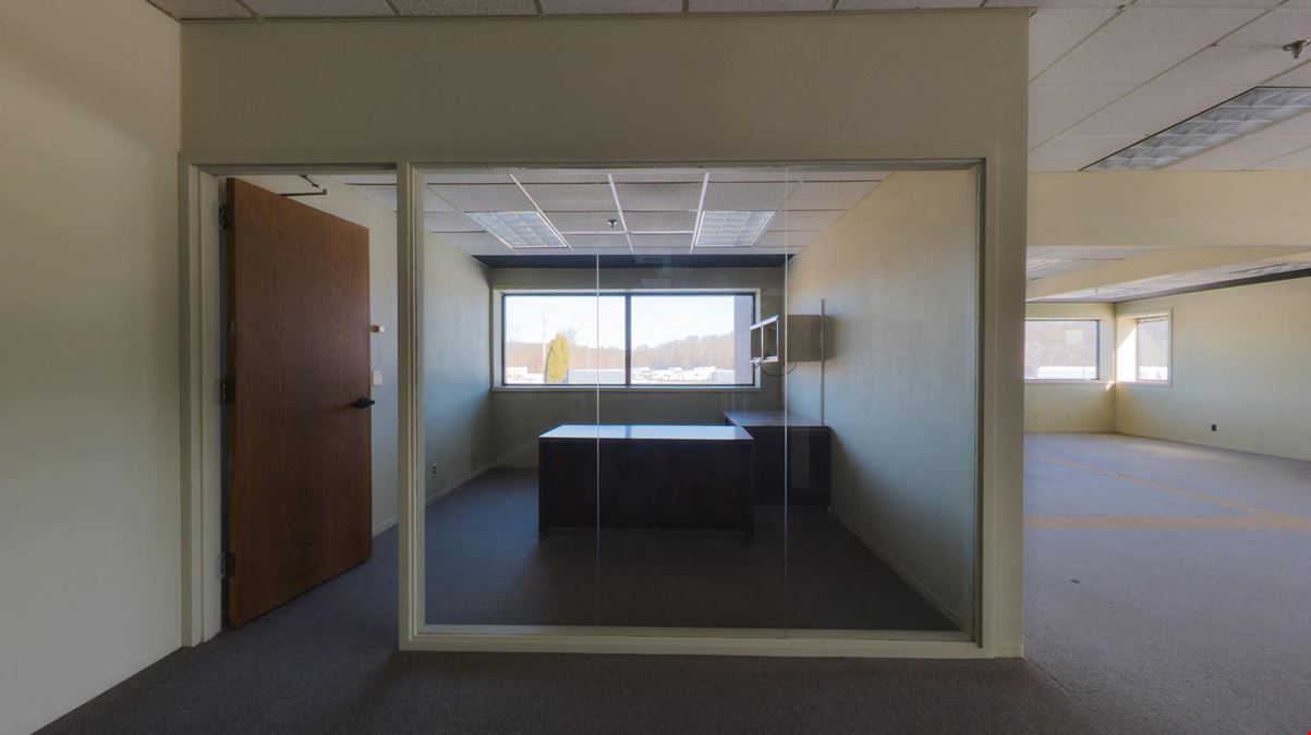 2450 Marion Road SE - Mixed-Use Building For Sale 