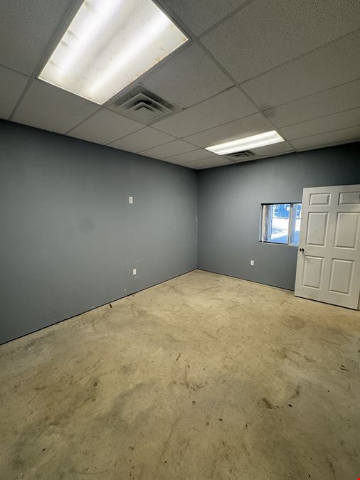 Standalone Office-Warehouse with Optional Yard Space