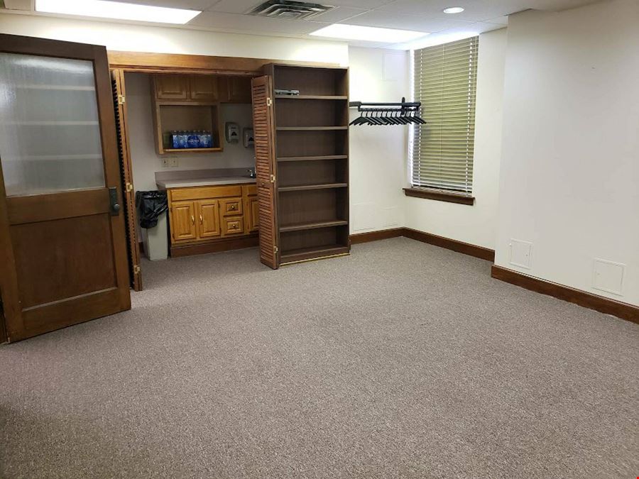 201 S Broad St, suite 400
