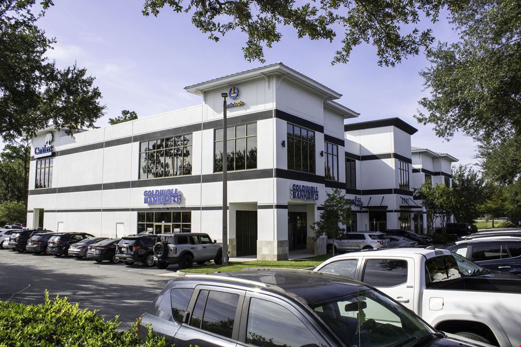 Gate Professional Center