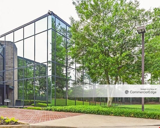 Lynnfield Business Hub