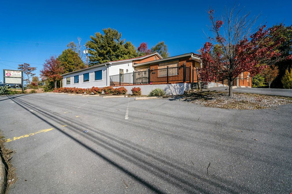 WELL-LOCATED COMMERCIAL PROPERTY IN WAYNESBORO