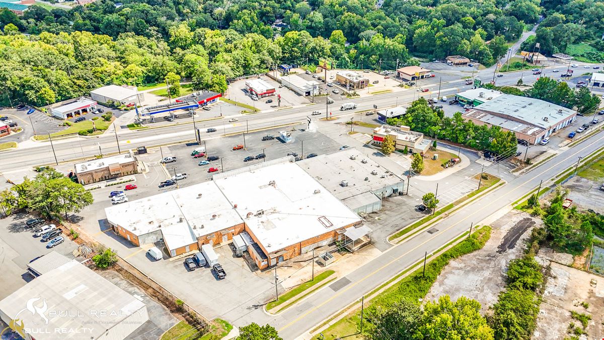 ±16,500 SF Anchor Retail/Flex Space with Dock-High Loading