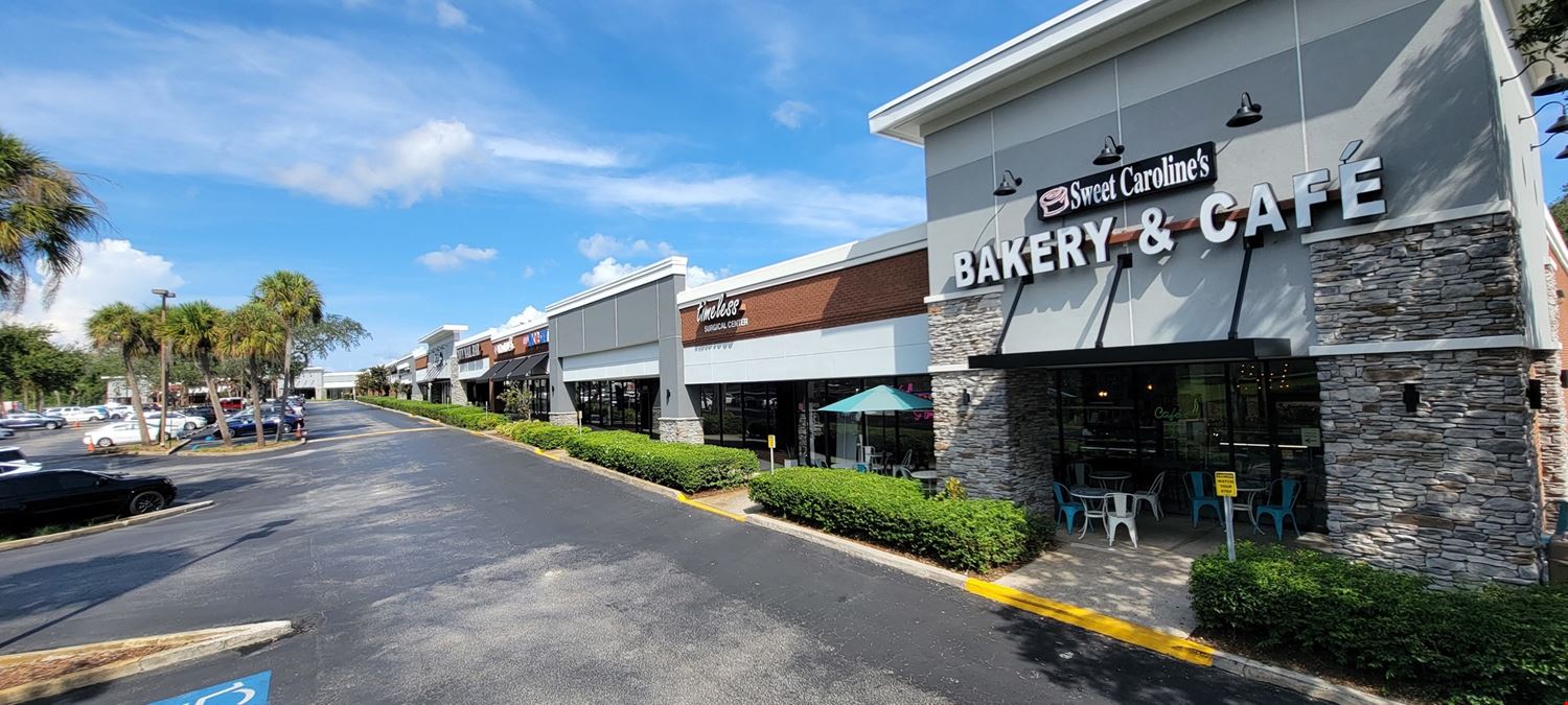 Shoppes at Highland Lakes