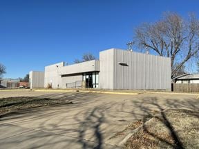 Warehouse/Office Available in Southeast Wichita