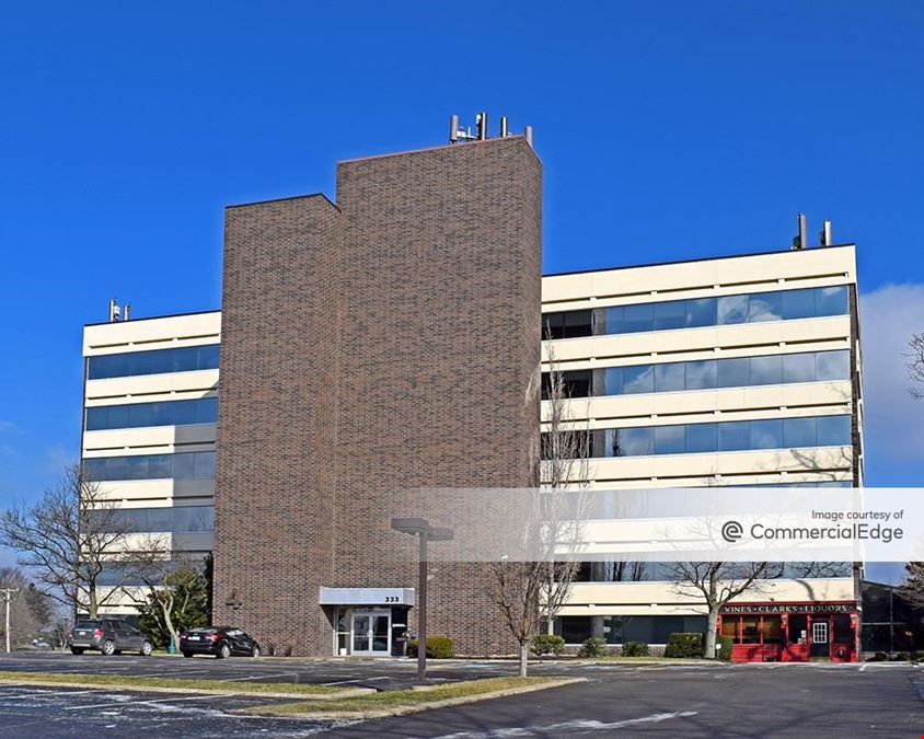 Airport Office Park - Building 4