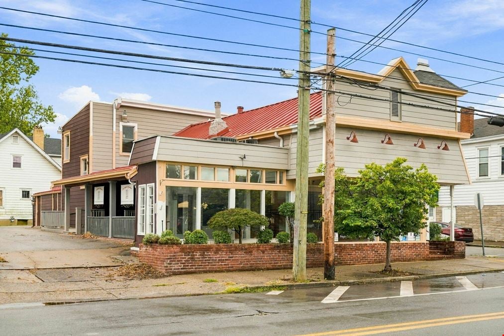 2232 Frankfort Ave