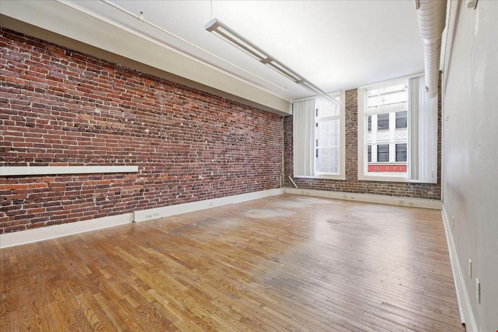 418 S Gay St