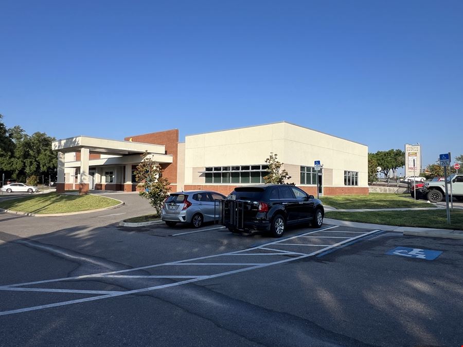 Turn-key Medical Space - EastLake Tampa