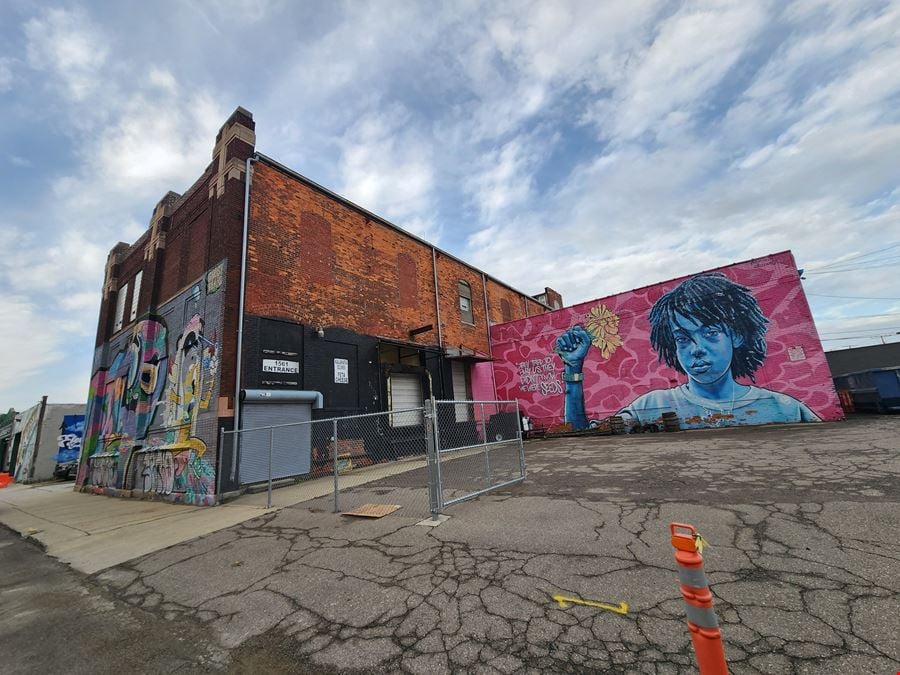 1561 Adelaide