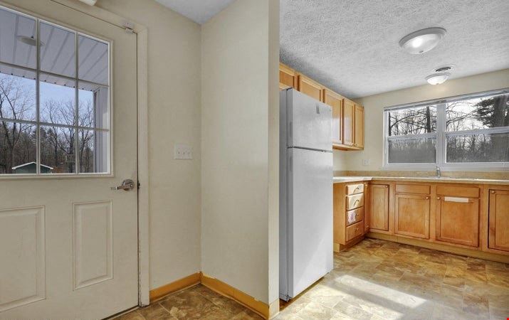 Unique Lease Opportunity for Professional & Community-based Uses