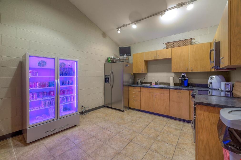 8880 Ballentine St