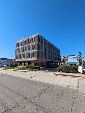 Downtown Wheaton Office | CIBM Bank Anchored Building Available