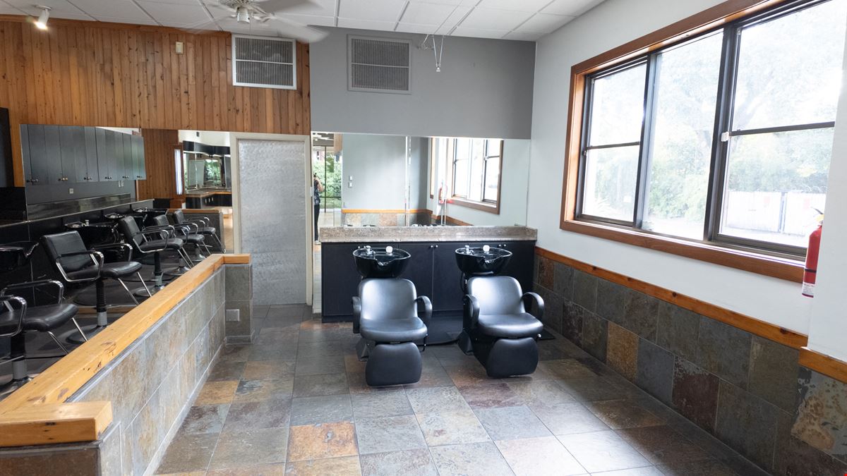 Former Salon in Bois de Chene at Perkins Road Condominium