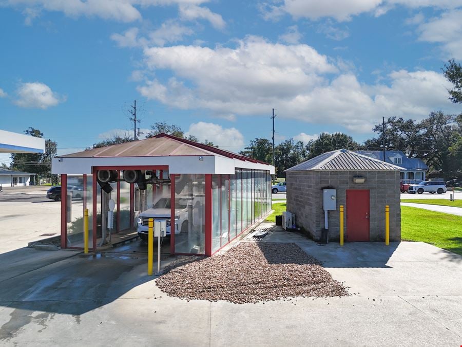 Turnkey Car Wash Investment with 11% Cap Rate