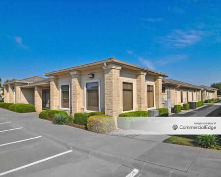 Preview of commercial space at 6513 Preston Road