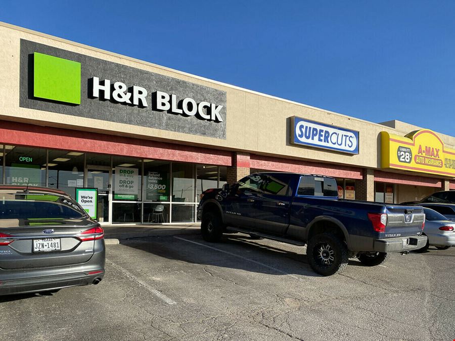 Live Oak Shopping Center