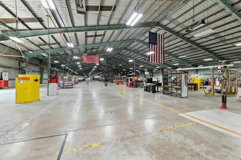 Kerrville Hangars