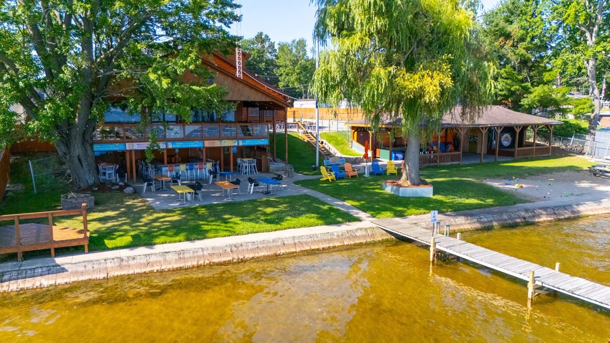Iconic Limberlost Lounge & Restaurant on Houghton Lake
