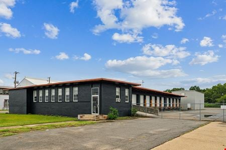 Preview of Industrial space for Rent at 1333 North Market Street