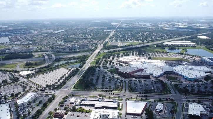 Orlando International Premium Outlets Outparcel