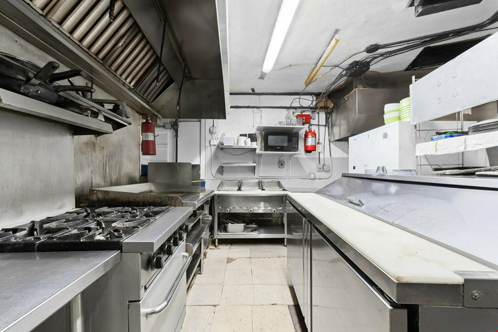 Retail / Restaurant