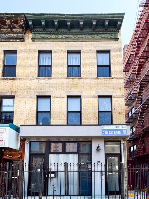 800 SF | 1213 Rogers Ave | Vanilla Box Retail Office Space with Backyard for Lease