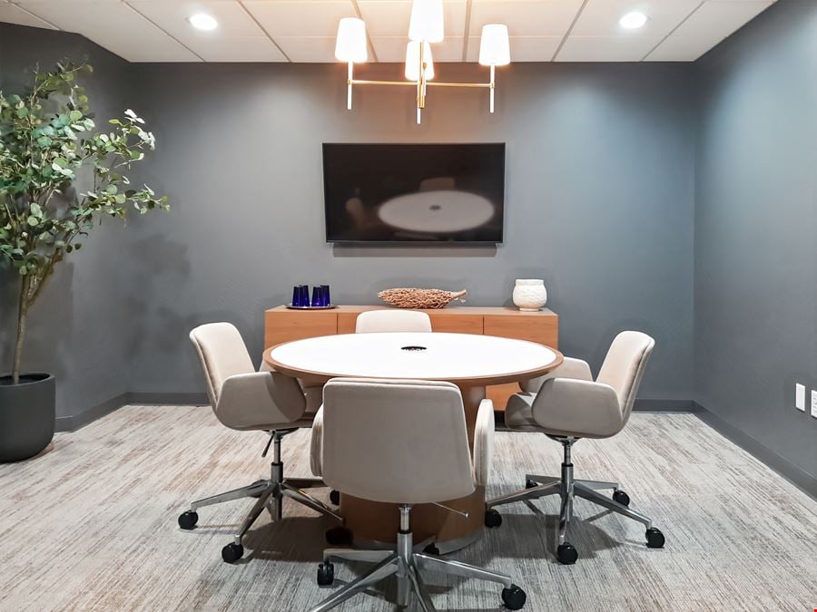 Regus - Bayside - Brown Deer Rd