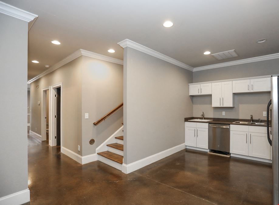 108A Clair Dr
