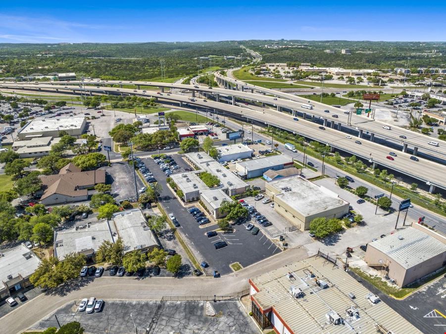 Lakehills Office Park