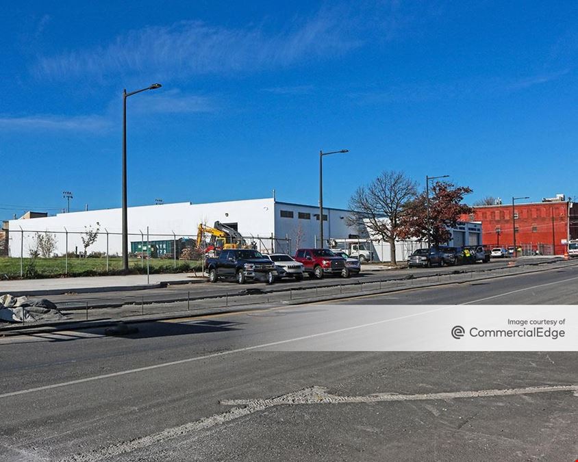 2200 North American Street