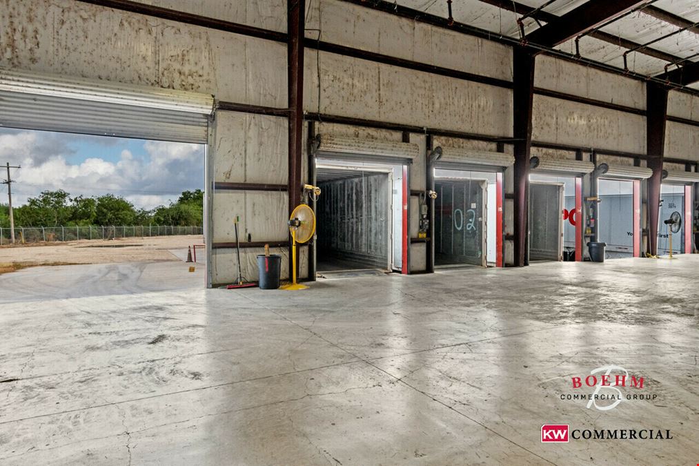 109 Lupita Circle - Del Rio Warehouse For Lease