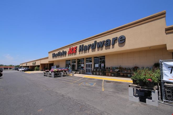 Preview of Retail space for Rent at 1501 - 1529 W Britton Rd