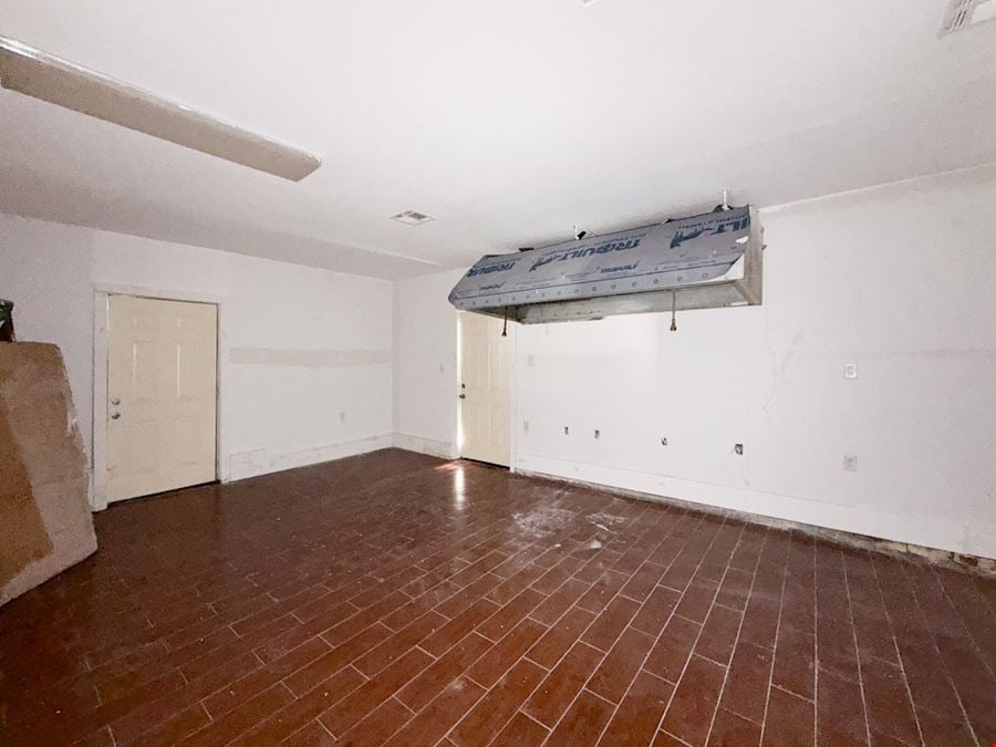 Renovated Corner Retail Opportunity Near S Claiborne Ave