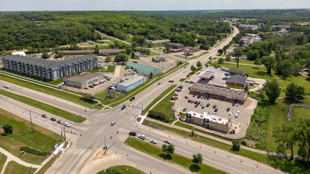 1245 Eastgate Dr SE - Mixed Use Building For Lease