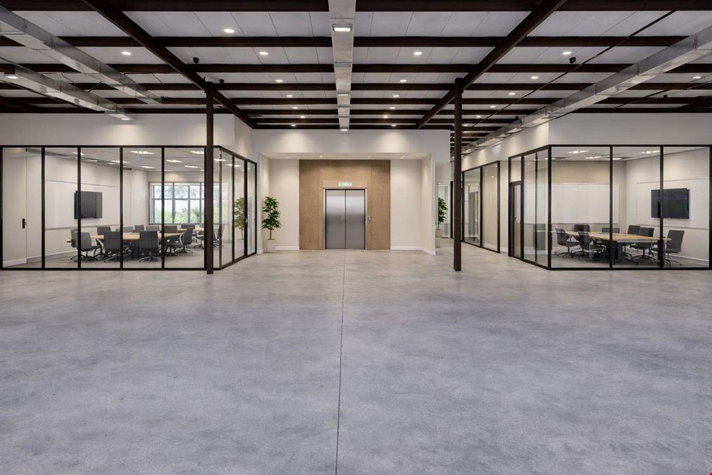 430 College Drive Units 200-208