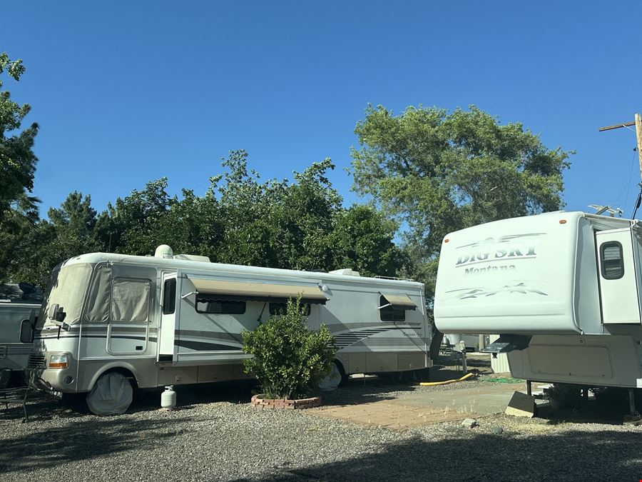 Green & Lush RV Park