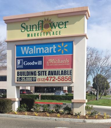 Preview of Retail space for Rent at 285 W Shaw Ave