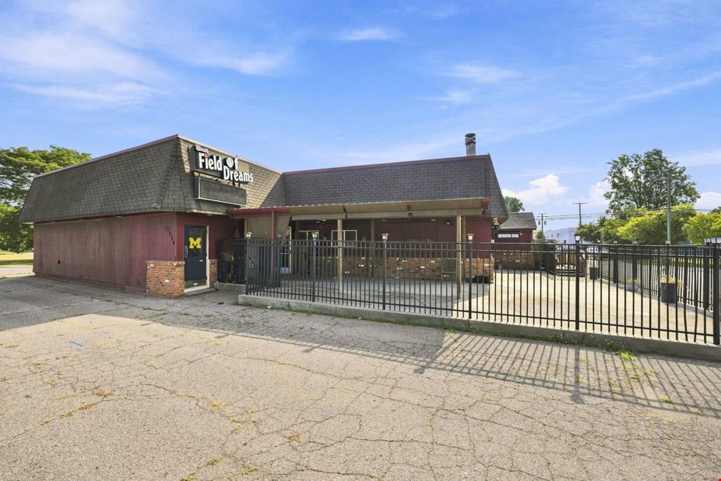 1090 Rochester Rd