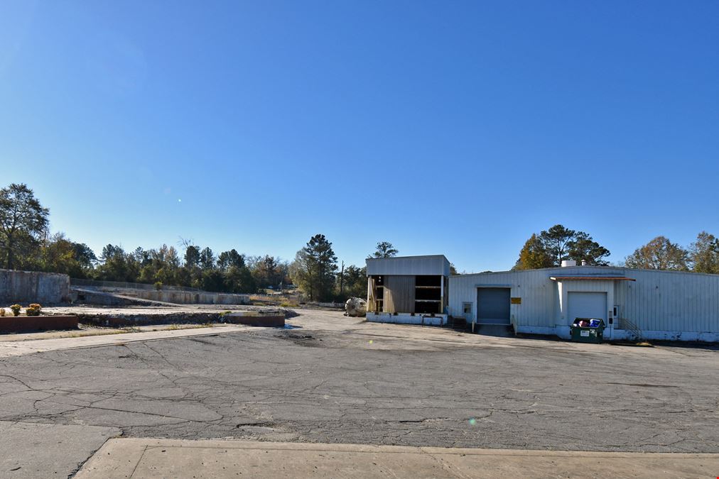 North Columbus Warehouse, Light Industrial Zoning