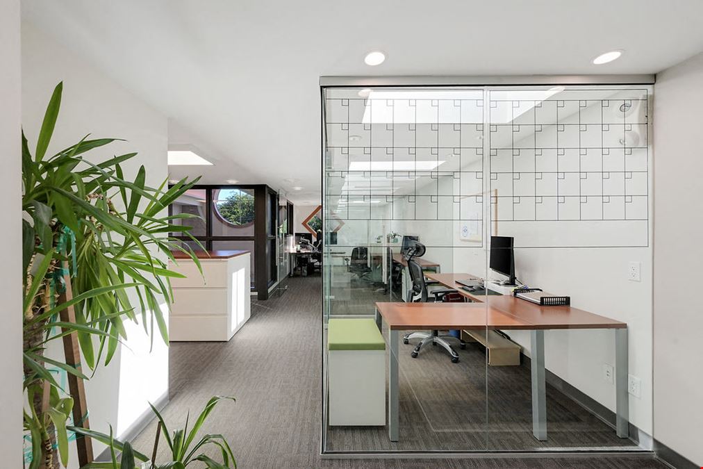 520 Ardersier Road For Lease