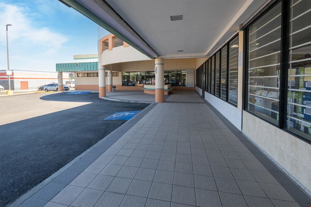 CABO ROJO SHOPPING COURT