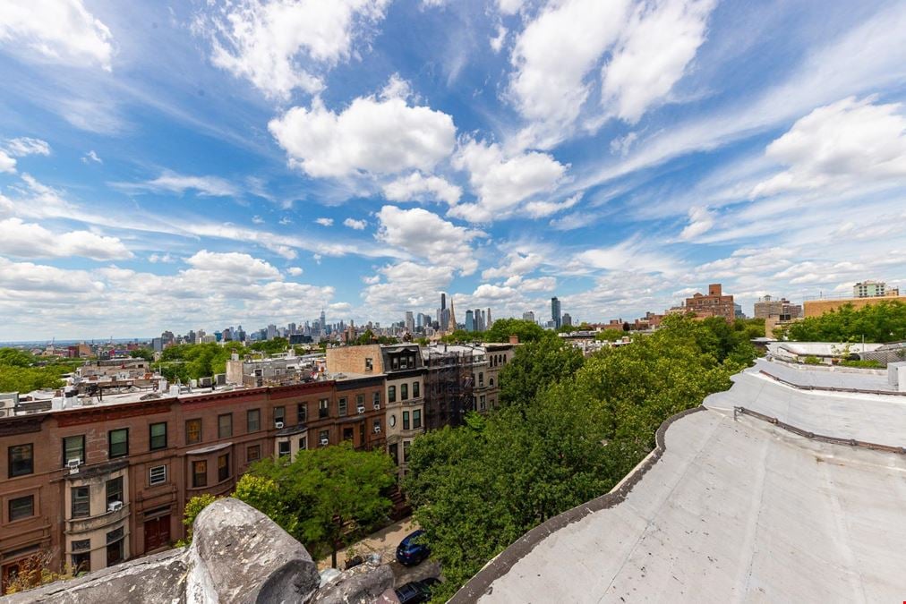 573 2nd Street