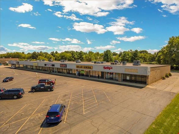 Preview of Retail space for Rent at 1650 Wabash Ave
