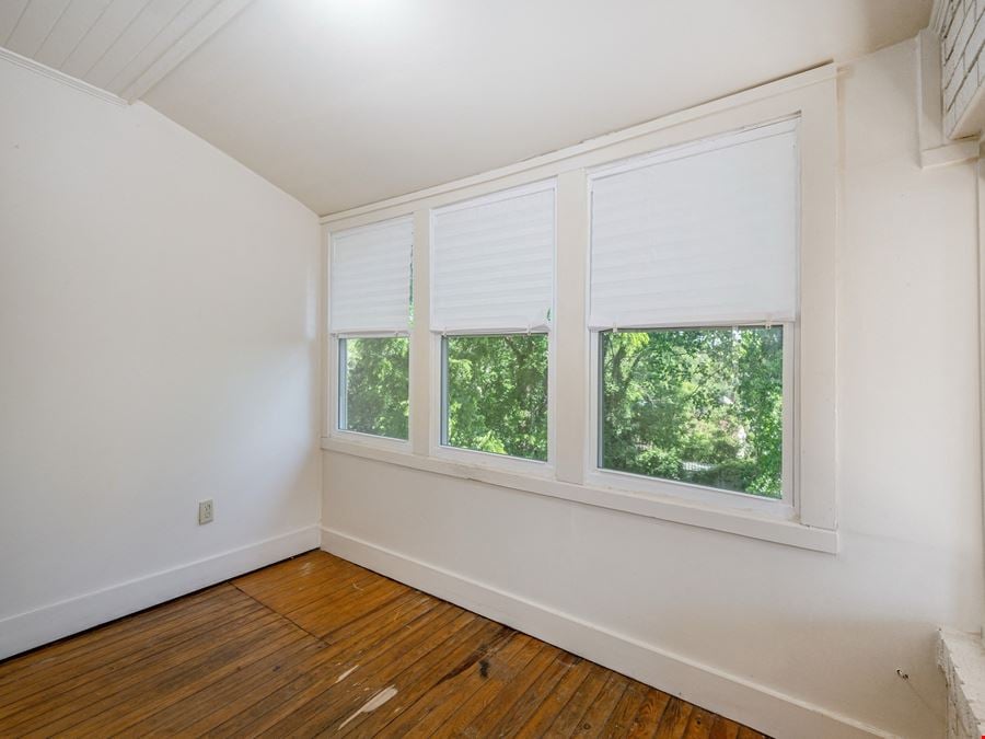 891 Haywood Road